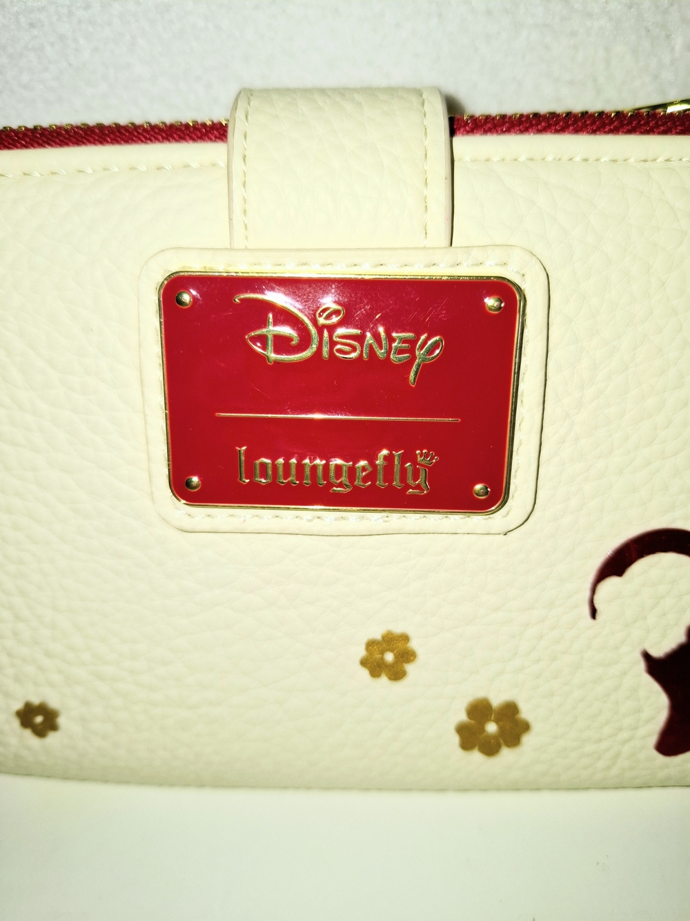 Loungefly Disney Snow White  Wallet with Red Accent and Gold Details - Picture 7 of 10